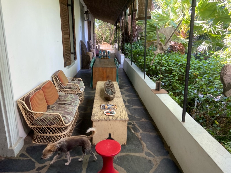 8 Bedroom Property for Sale in Hopefield Western Cape